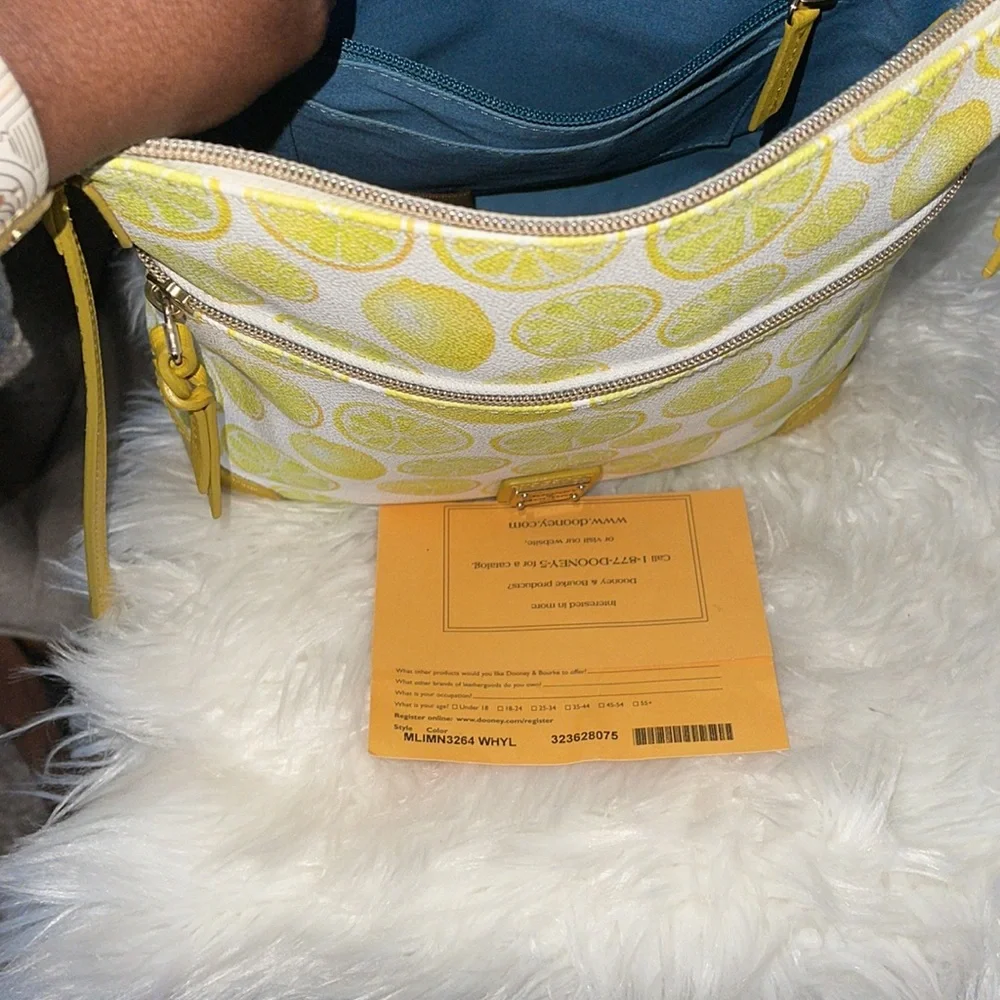 Dooney & Bourke 🍋 Limone Lemons🍋 Crossbody EUC - Picture 12 of 16